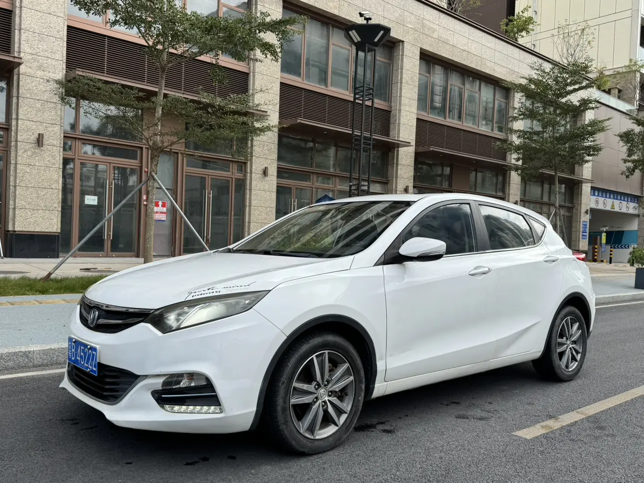 Changan Eado XT  из Китая