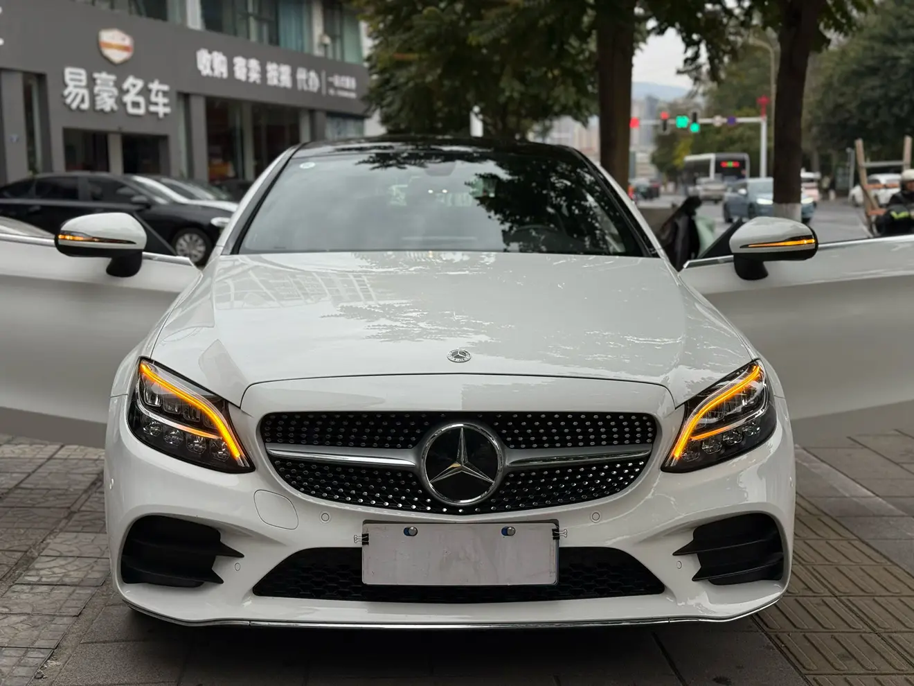 Mercedes-Benz C-Class  из Китая