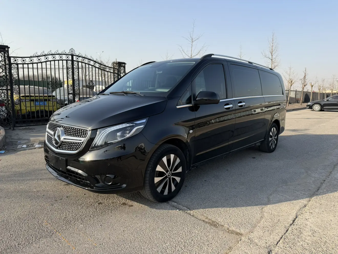 Mercedes-Benz Vito  из Китая