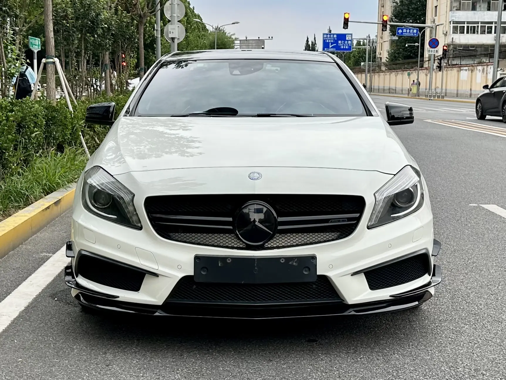 Mercedes-Benz A-Class AMG  из Китая