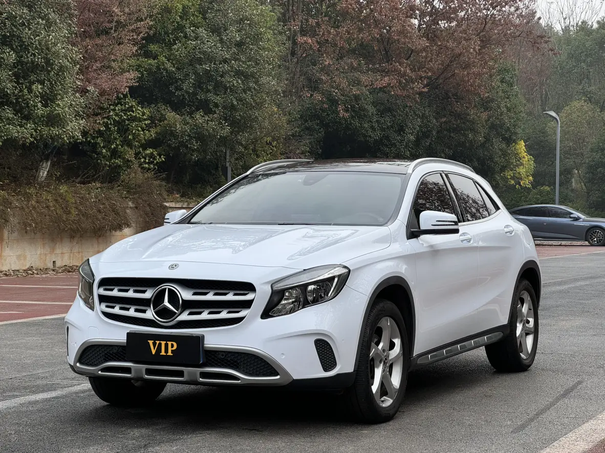 Mercedes-Benz GLA  из Китая