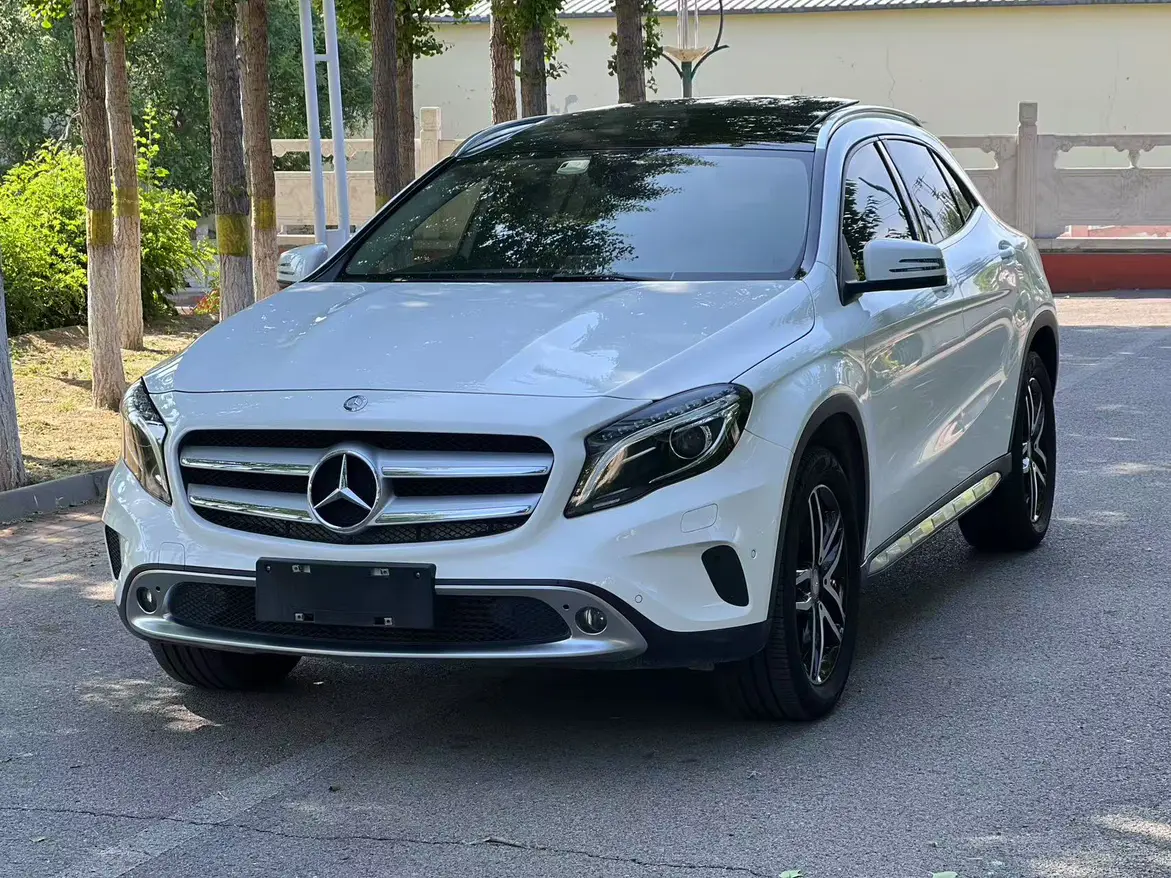 Mercedes-Benz GLA  из Китая