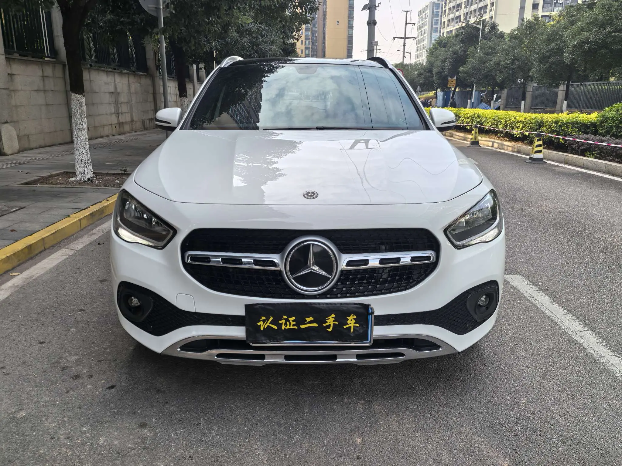 Mercedes-Benz GLA  из Китая
