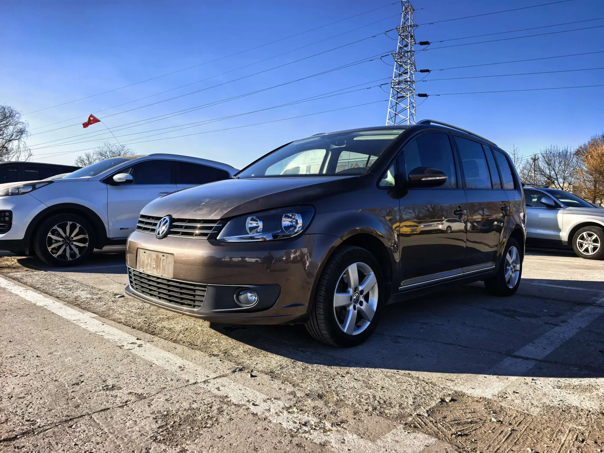 Volkswagen Touran  из Китая