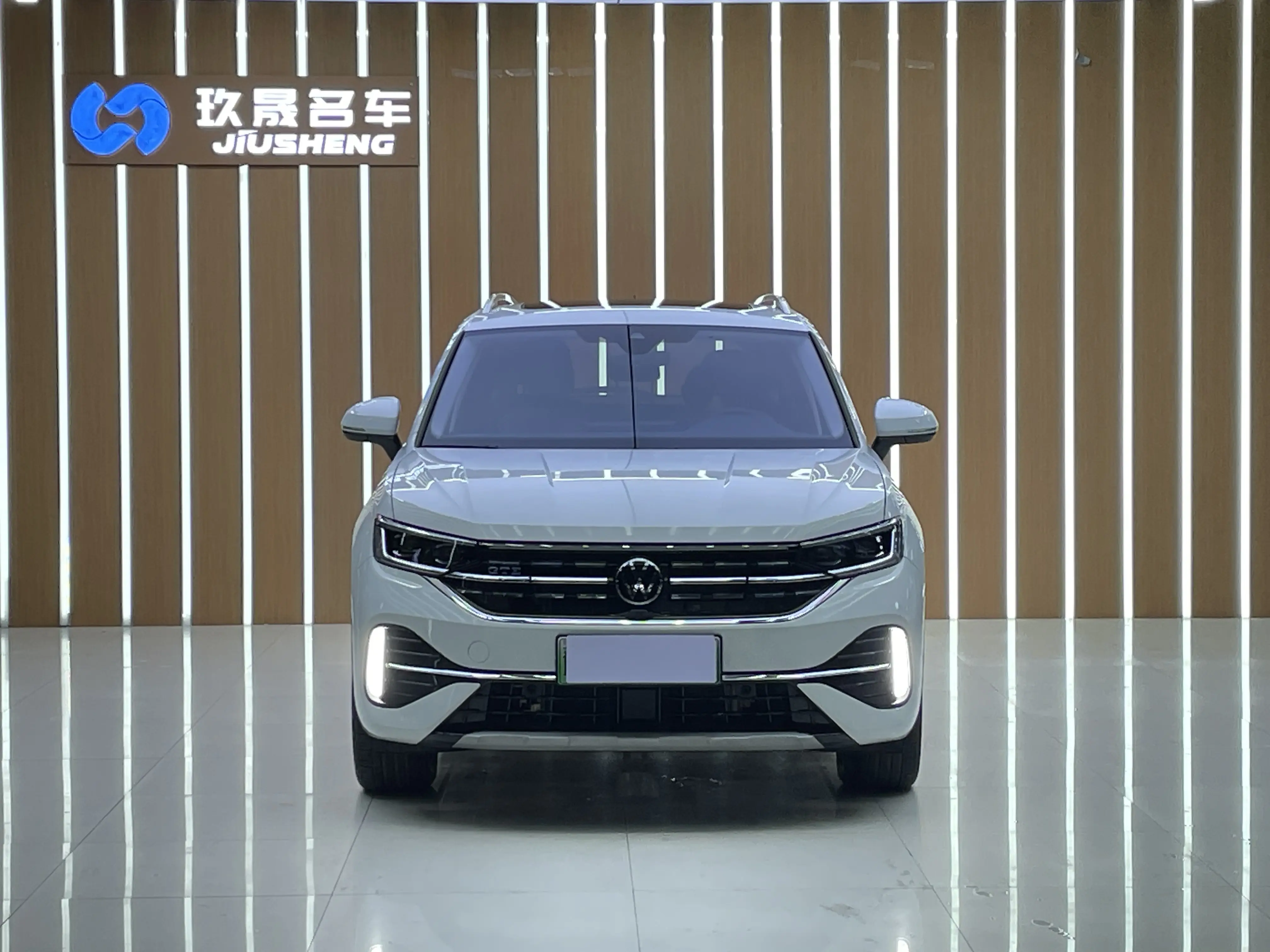 Volkswagen Tayron GTE  из Китая