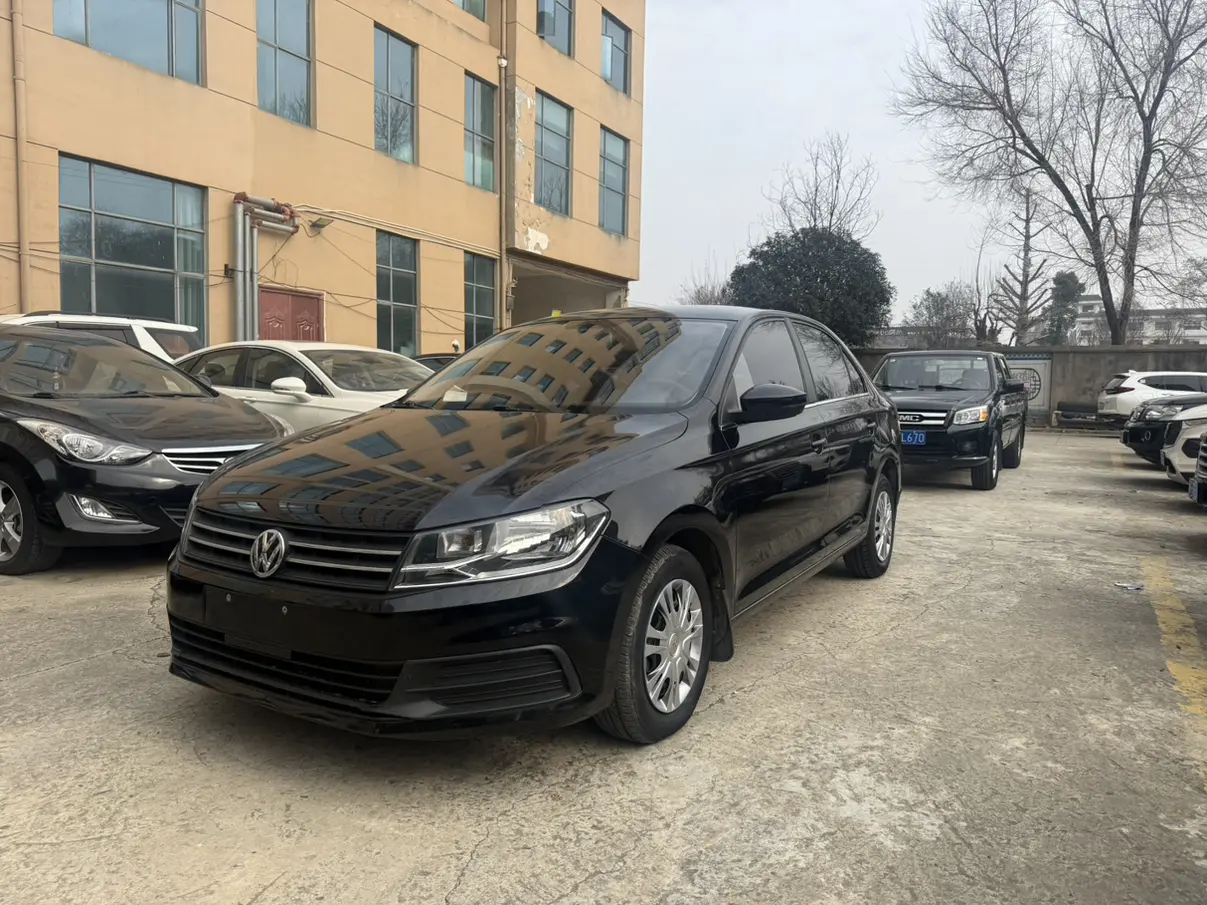 Volkswagen Santana  из Китая