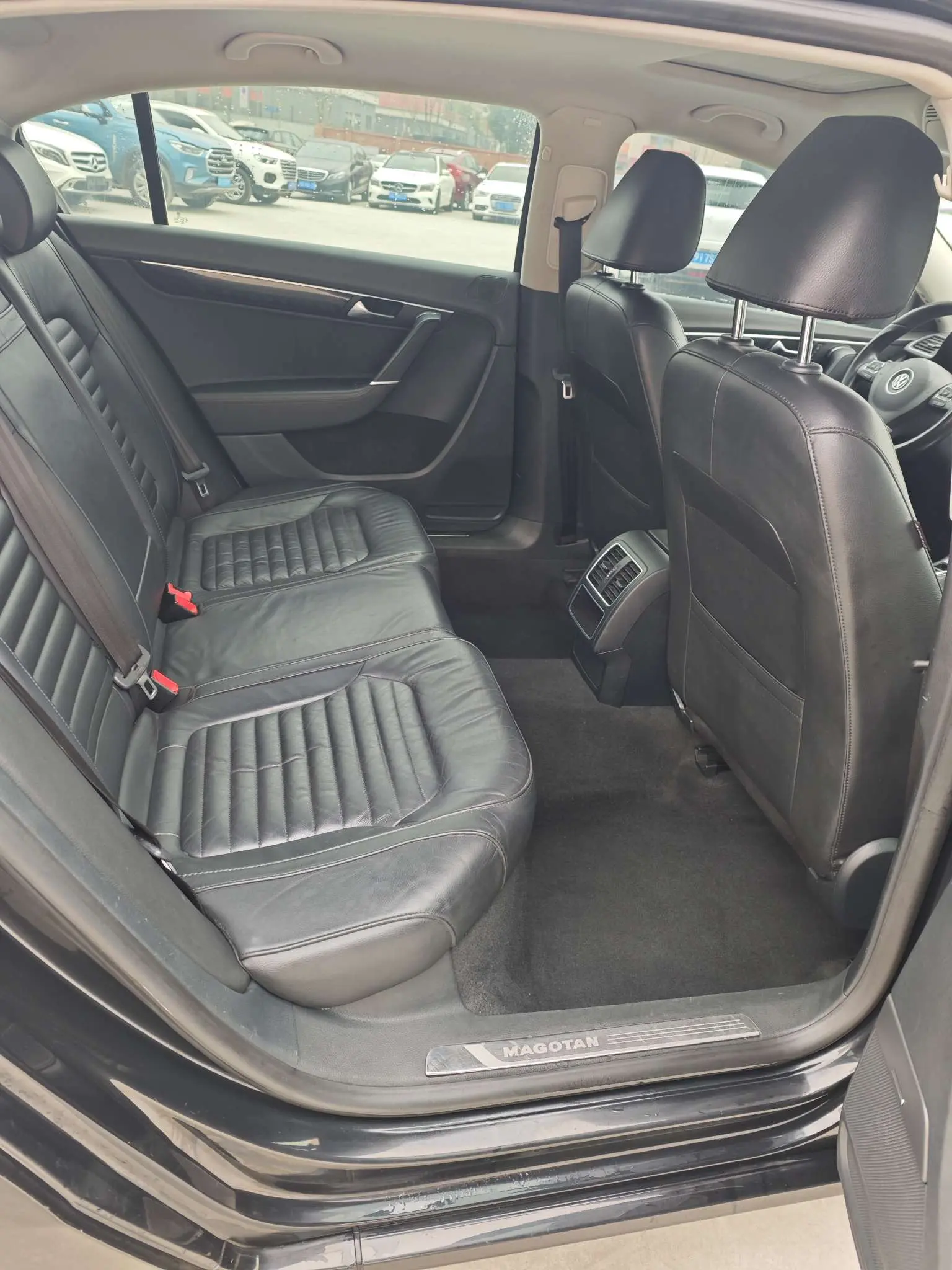 Volkswagen Magotan  из Китая