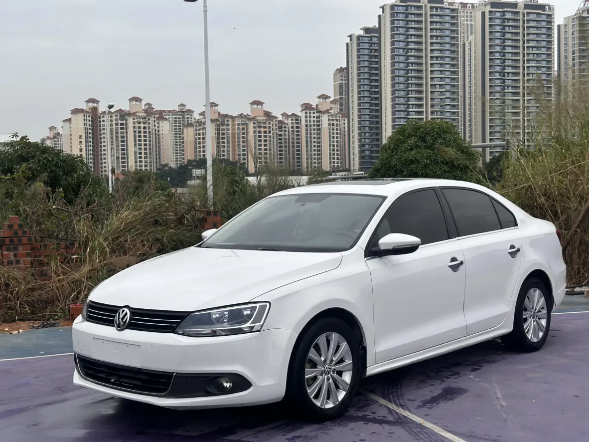 Volkswagen Sagitar  из Китая