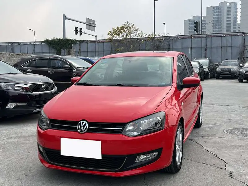 Volkswagen Polo  из Китая