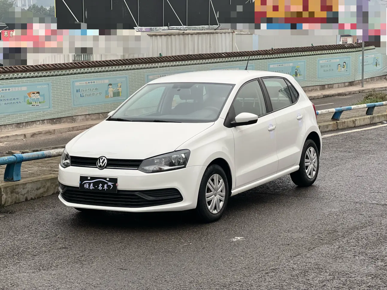 Volkswagen Polo  из Китая