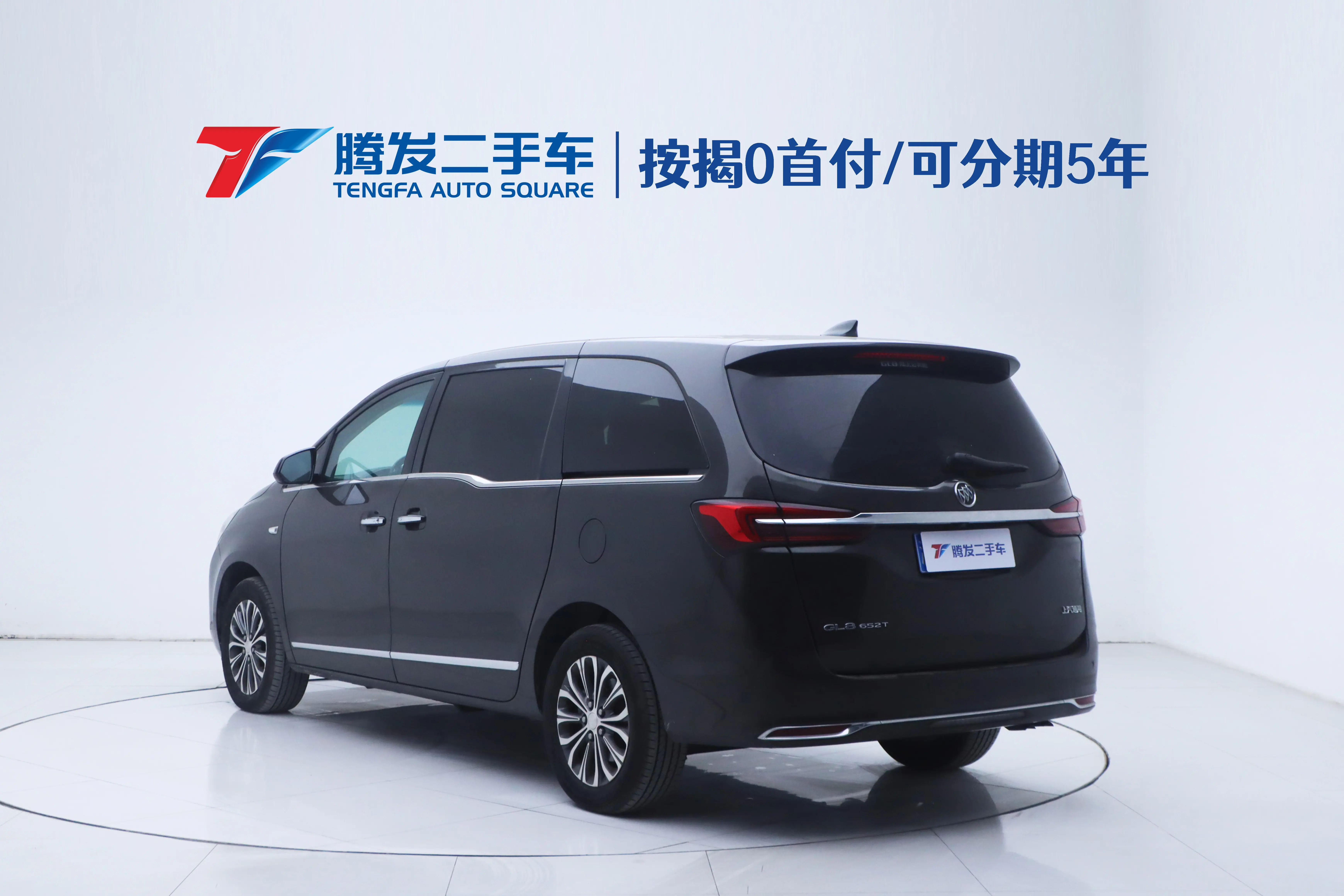 Buick GL8  из Китая