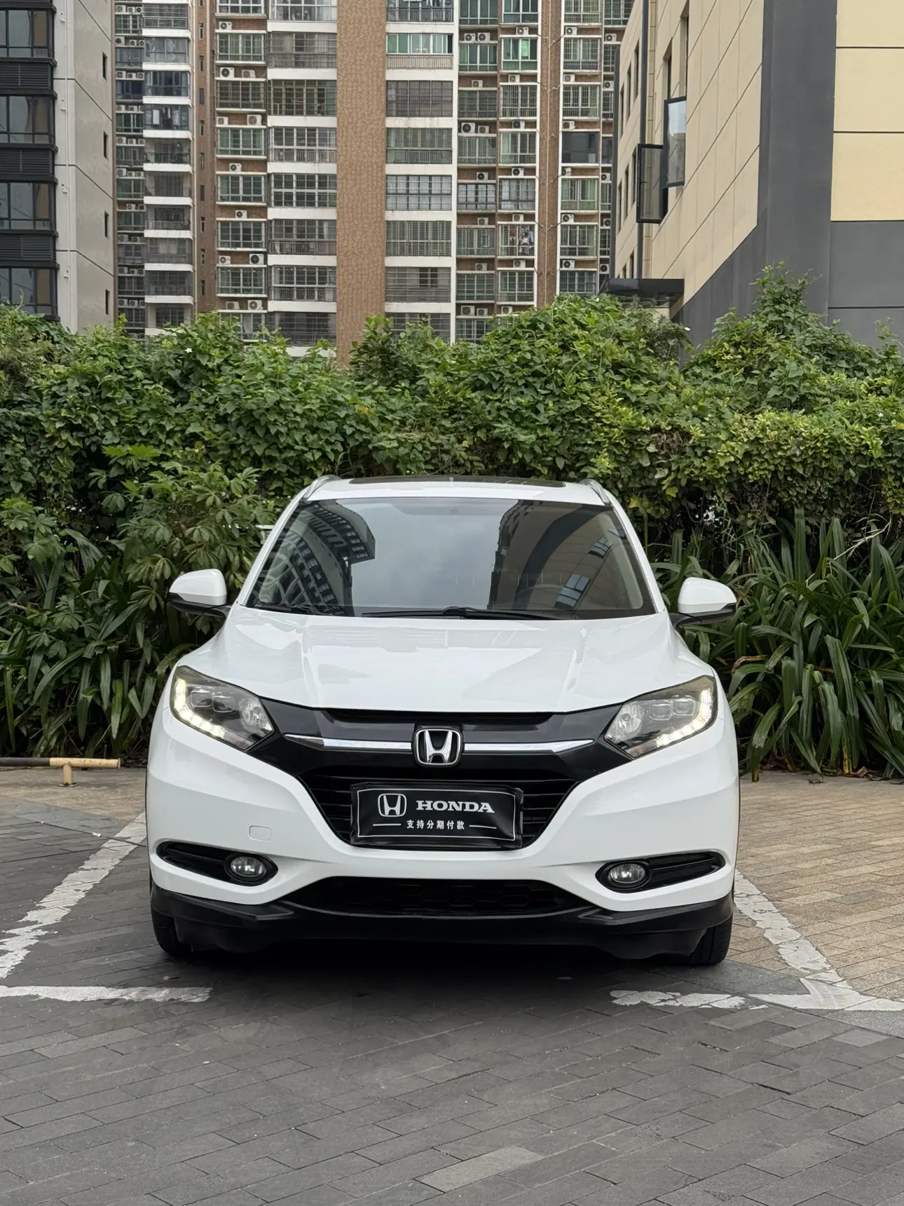 Honda Vezel (Binzhi)  из Китая