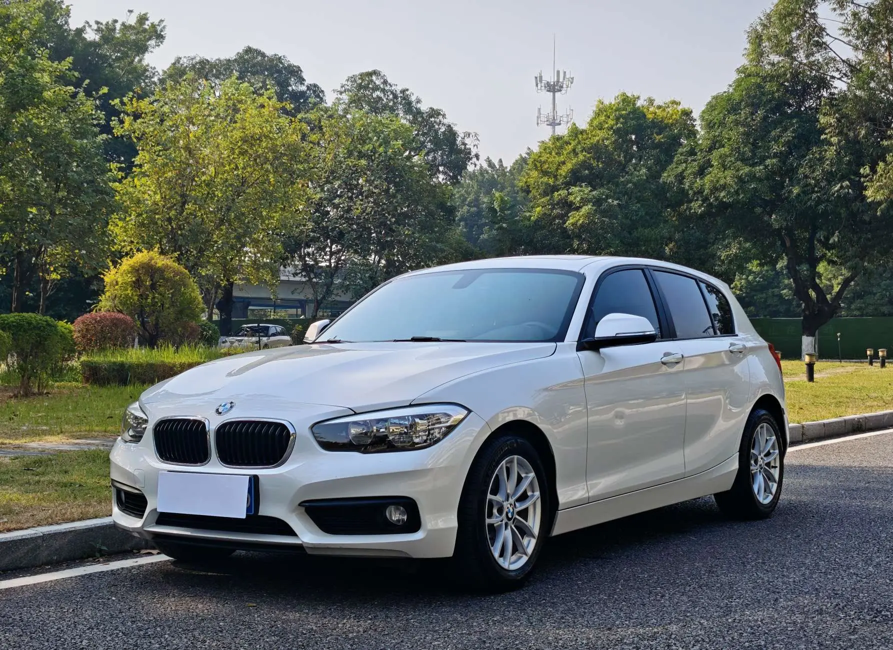 BMW 1 Series  из Китая
