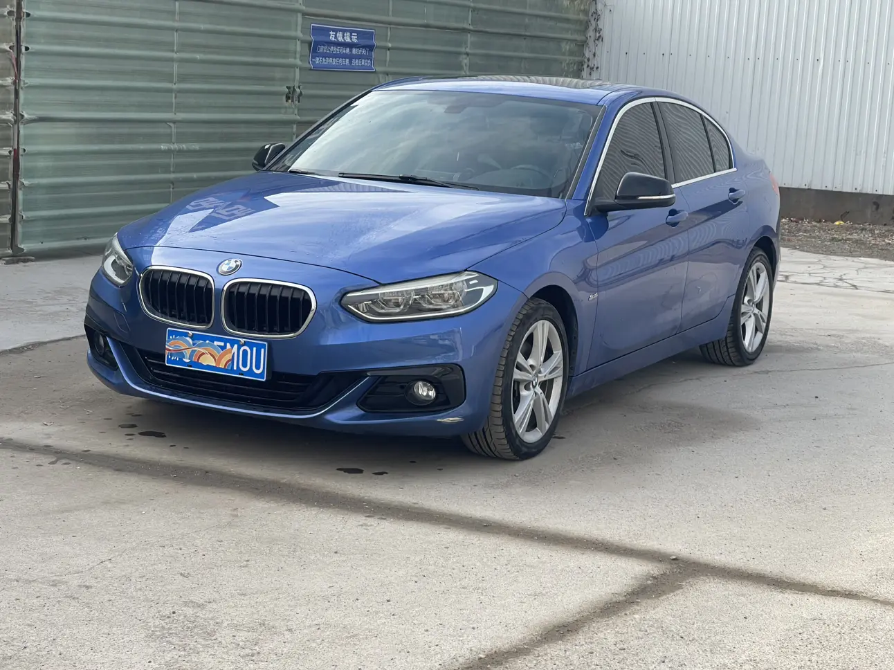 BMW 1 Series  из Китая