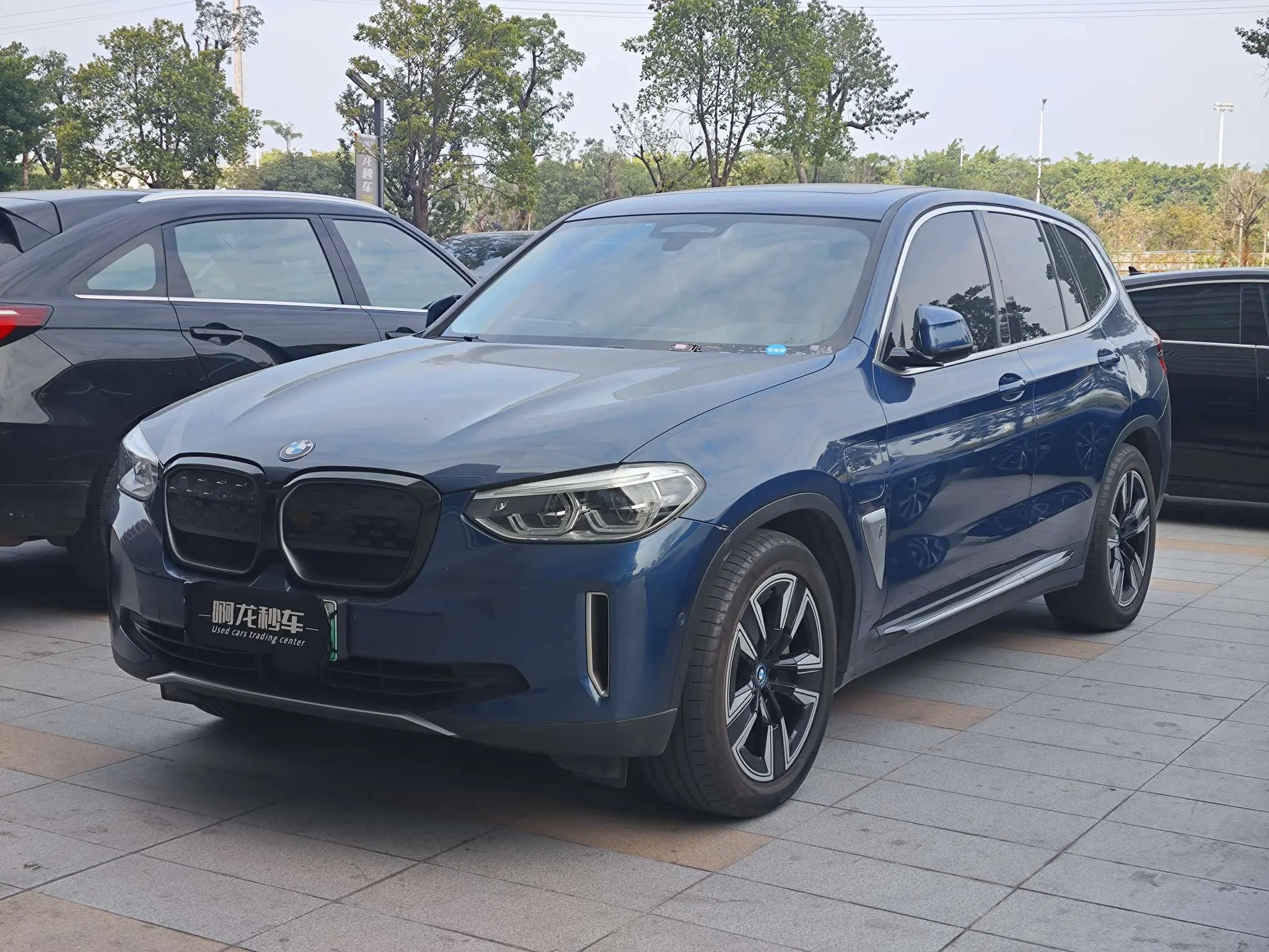 BMW iX3  из Китая