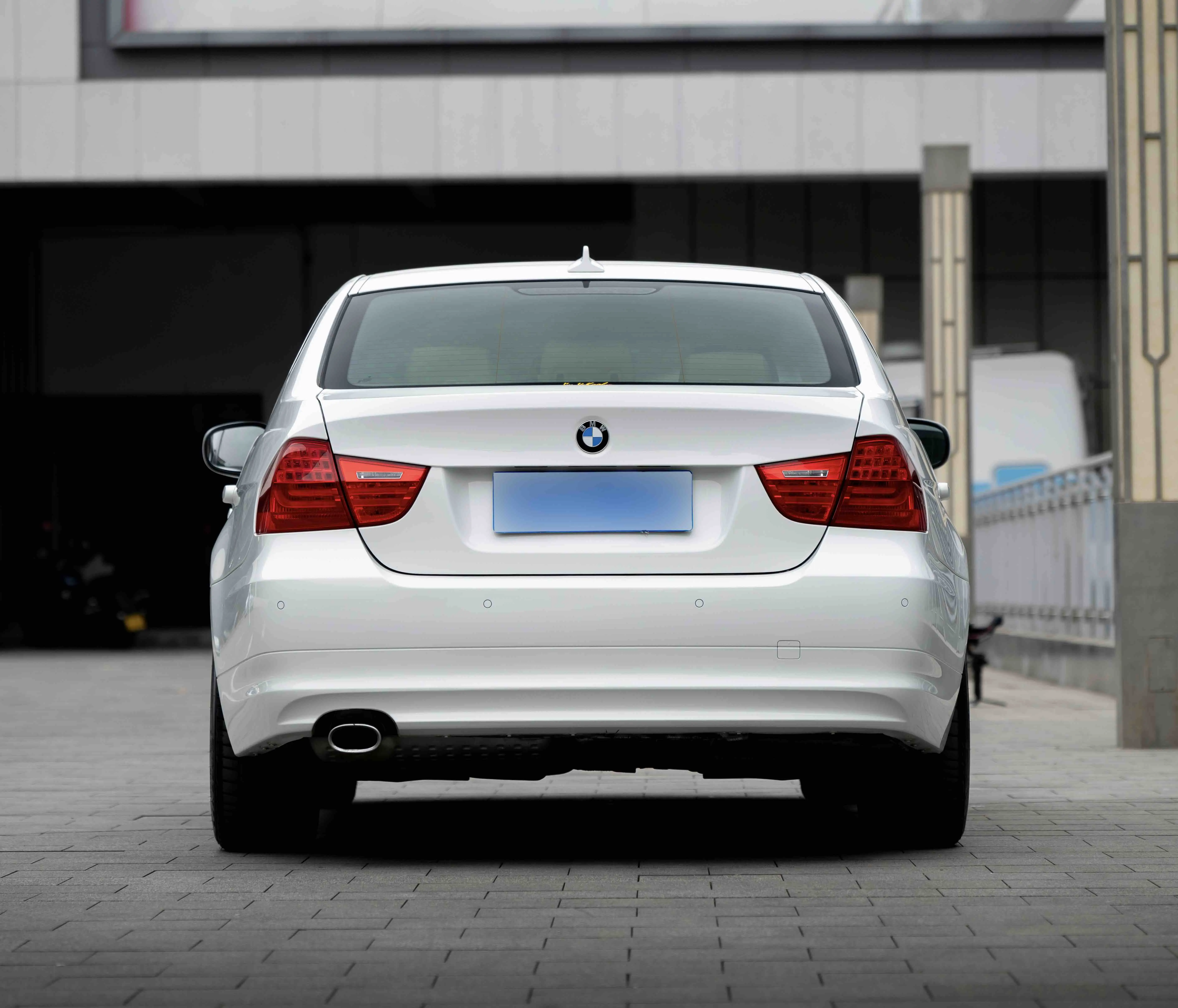 BMW 3 Series  из Китая