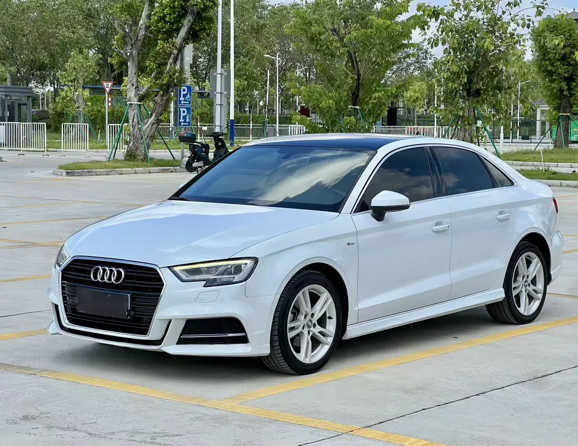 Audi A3  из Китая
