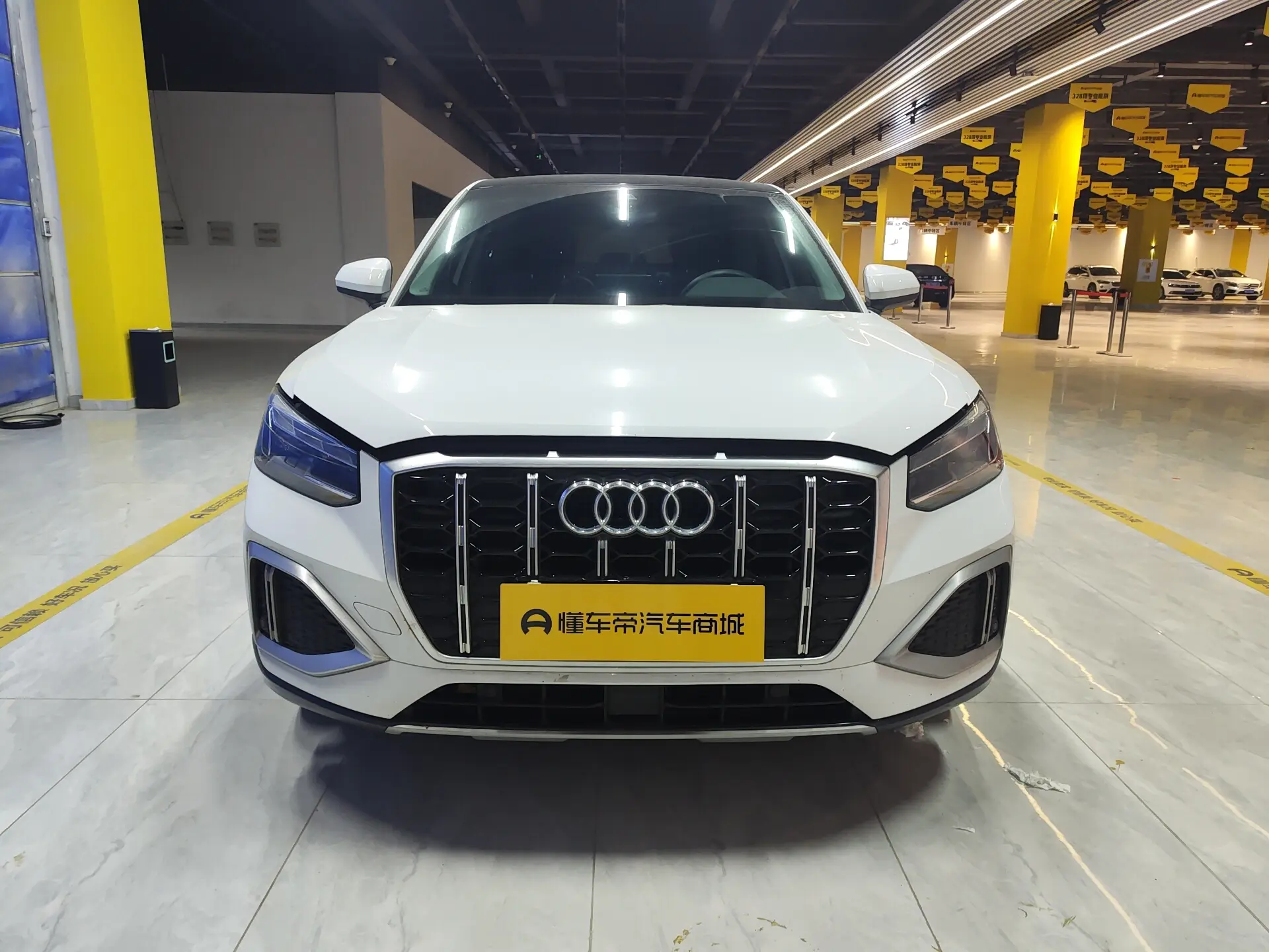 Audi Q2L  из Китая