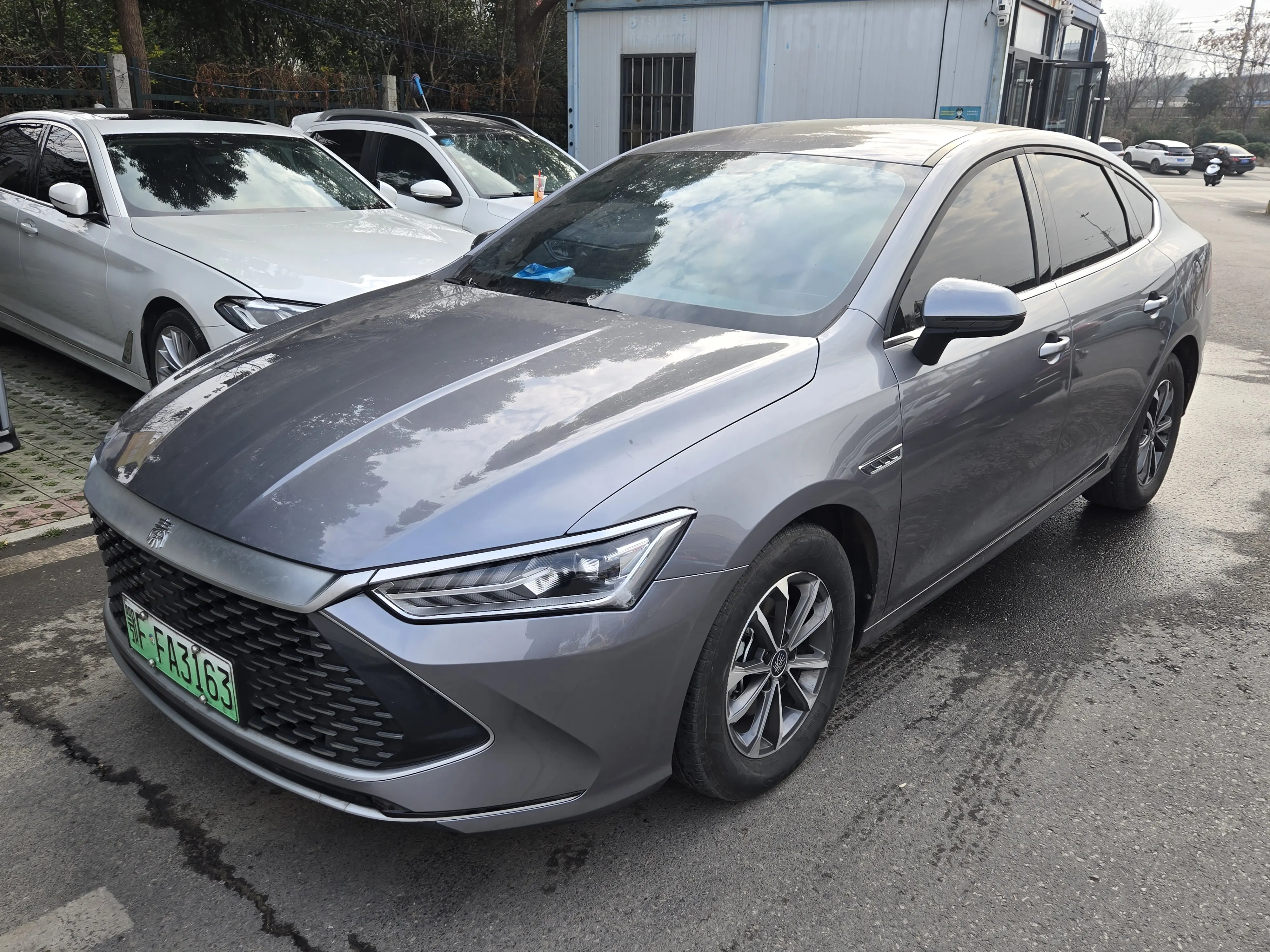 BYD Qin PLUS DM  из Китая