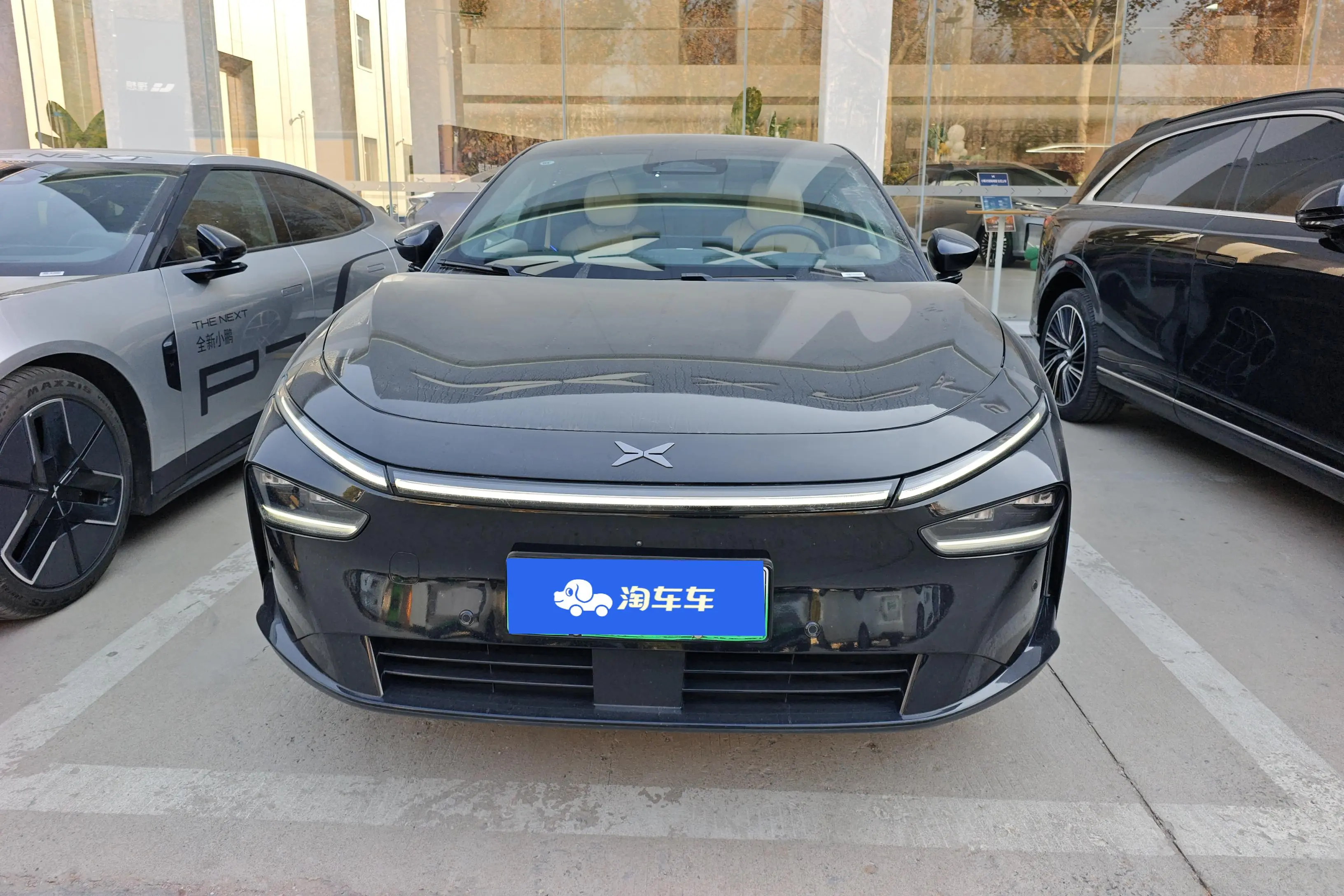 Xpeng P7+  из Китая