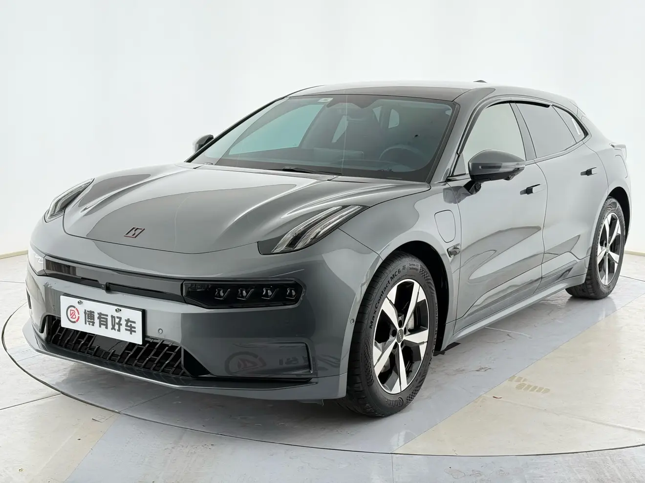 ZEEKR 001  из Китая