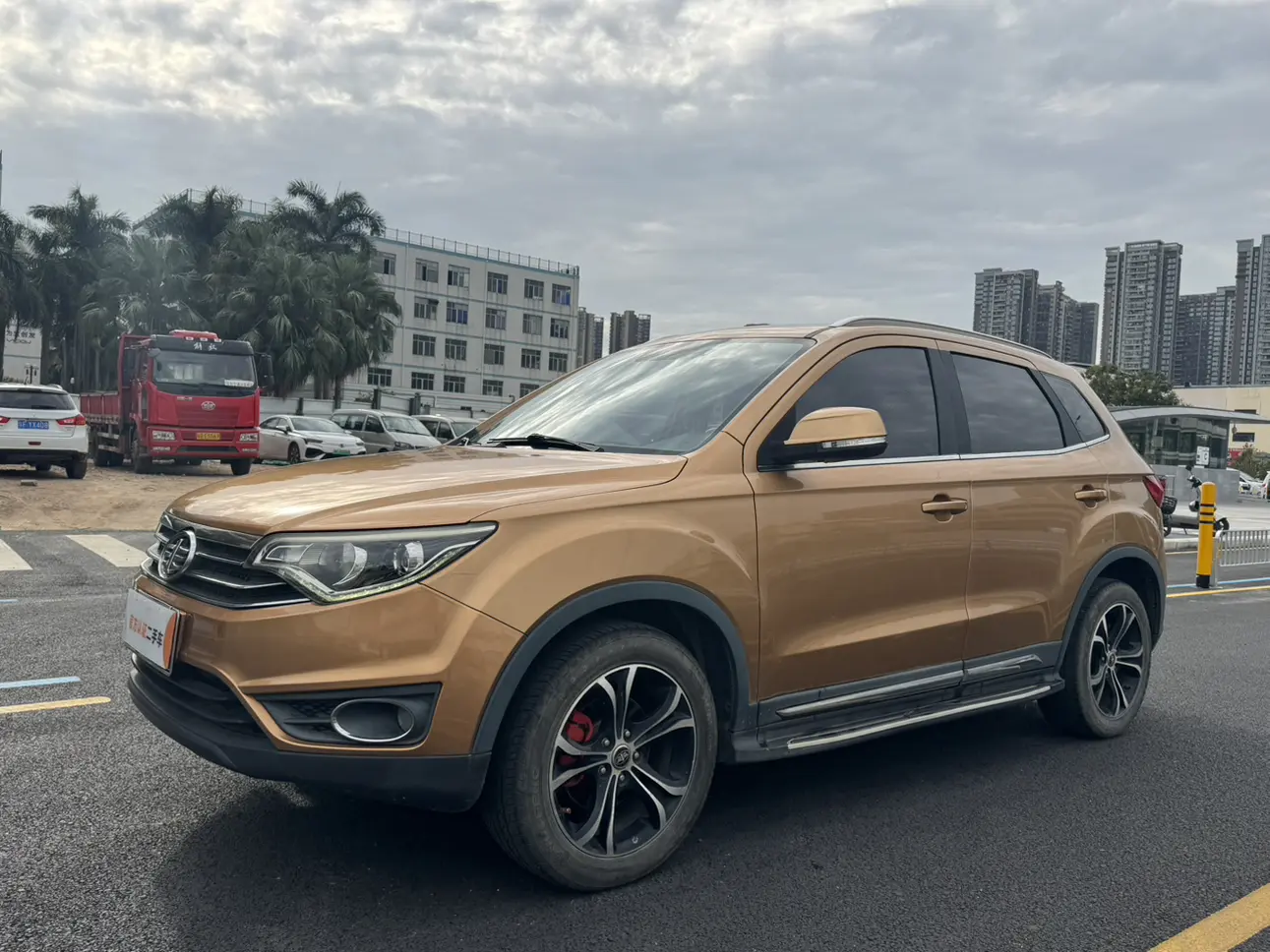 FAW Senya R7  из Китая