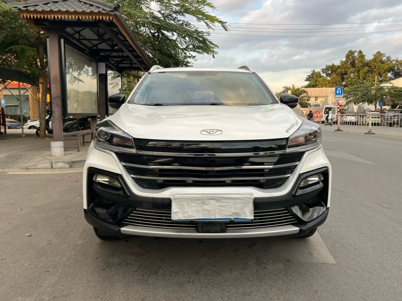 Kaiyi Dazzling world  из Китая