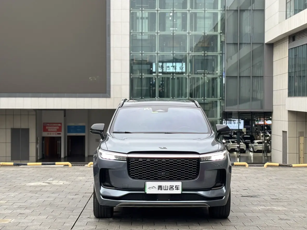 Li ONE (Ideal ONE)  из Китая