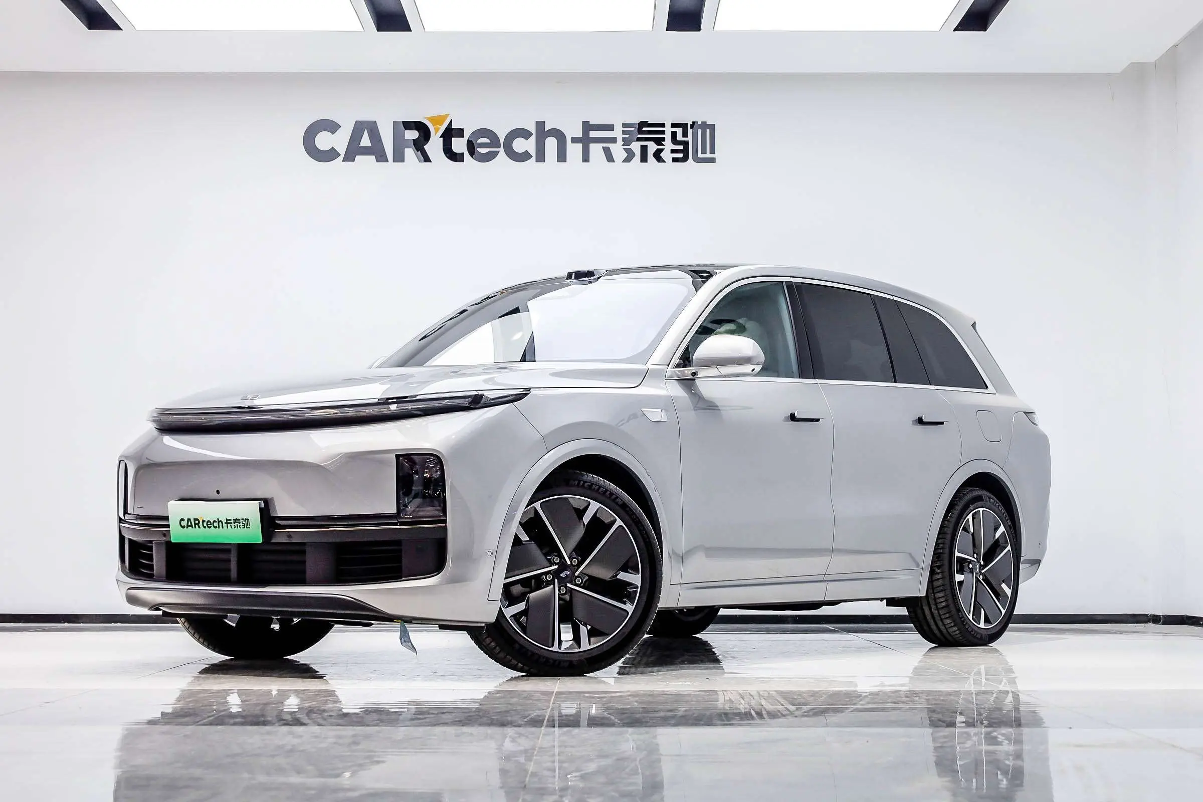 Li L8 (Ideal L8)  из Китая