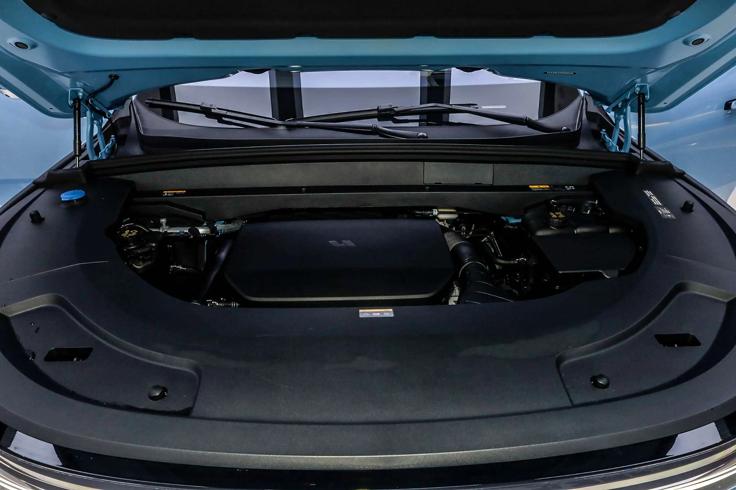 Li L7 (Ideal L7)  из Китая