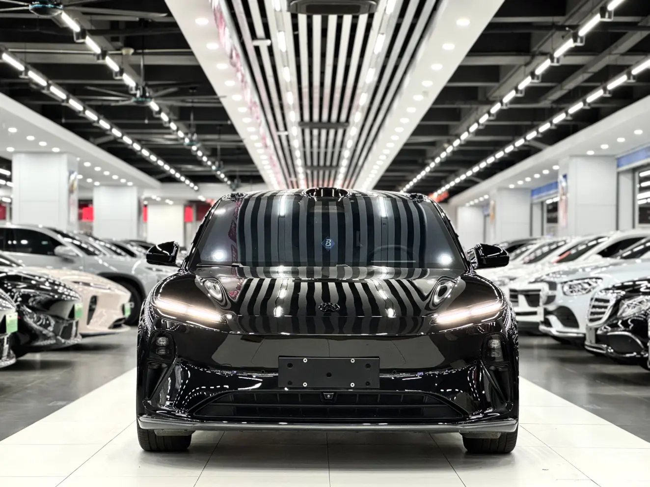 NIO ET5T  из Китая