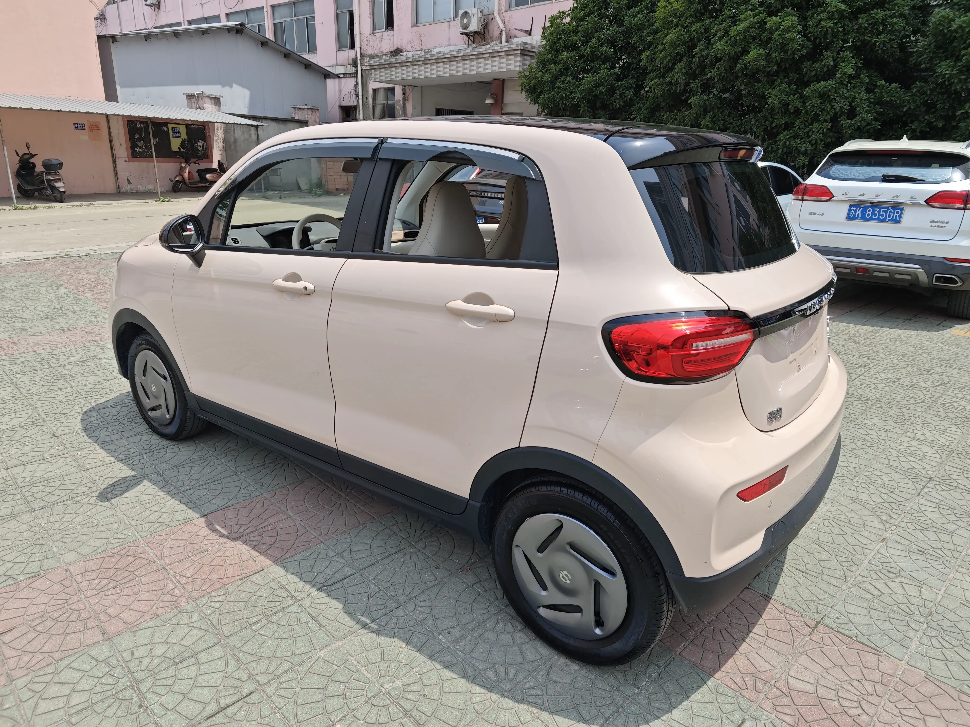 Leapmotor Zero running T03  из Китая