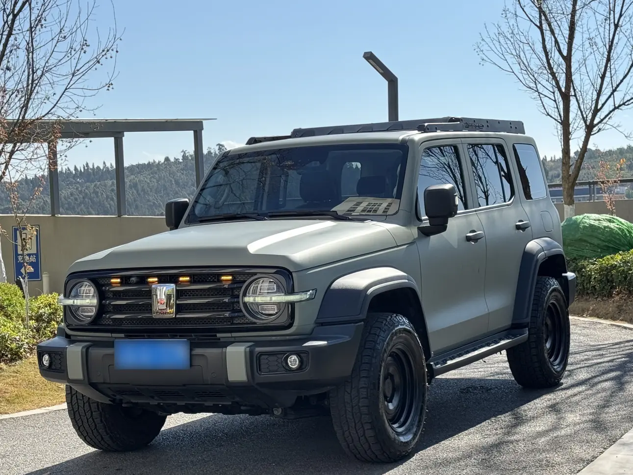 Tank 300  из Китая