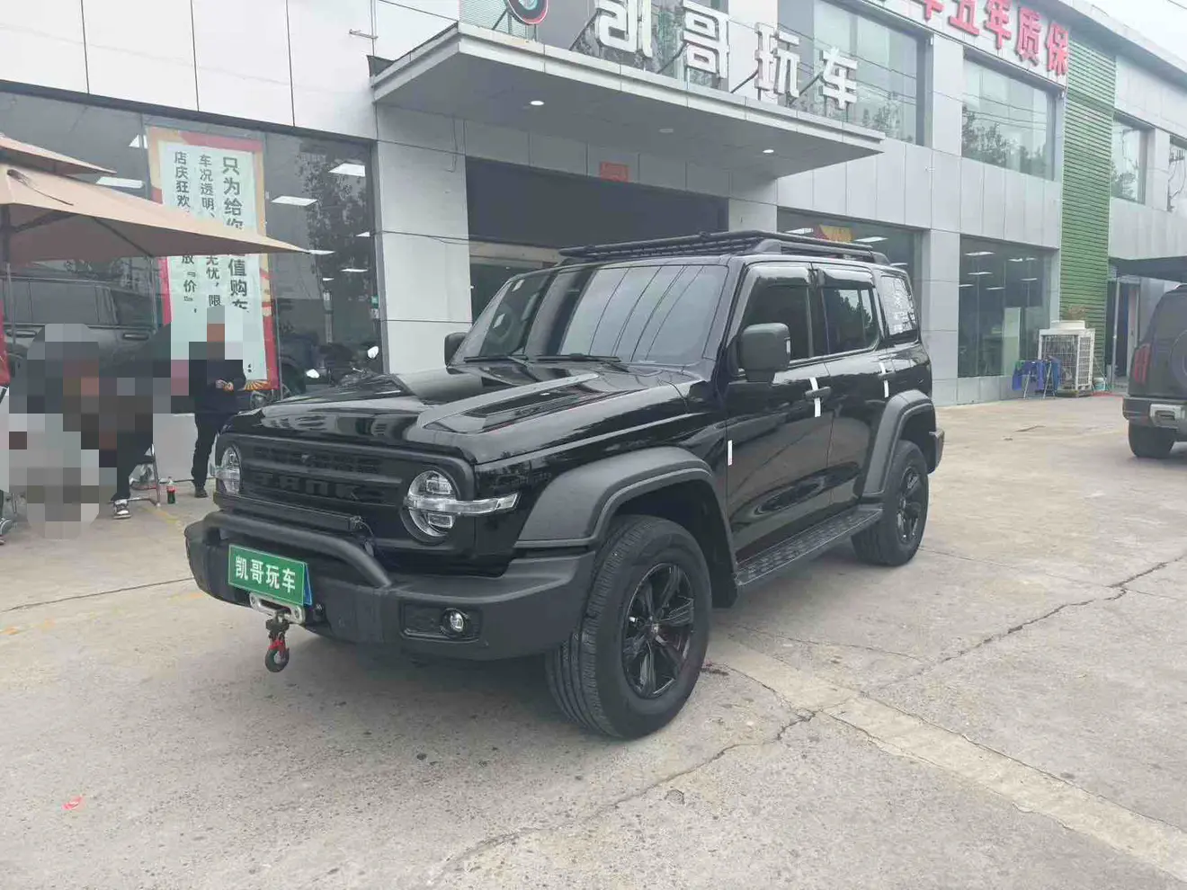 Tank 300  из Китая