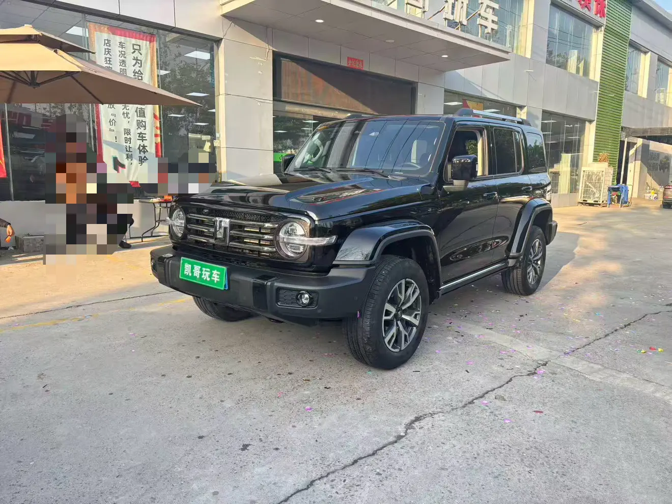 Tank 300  из Китая