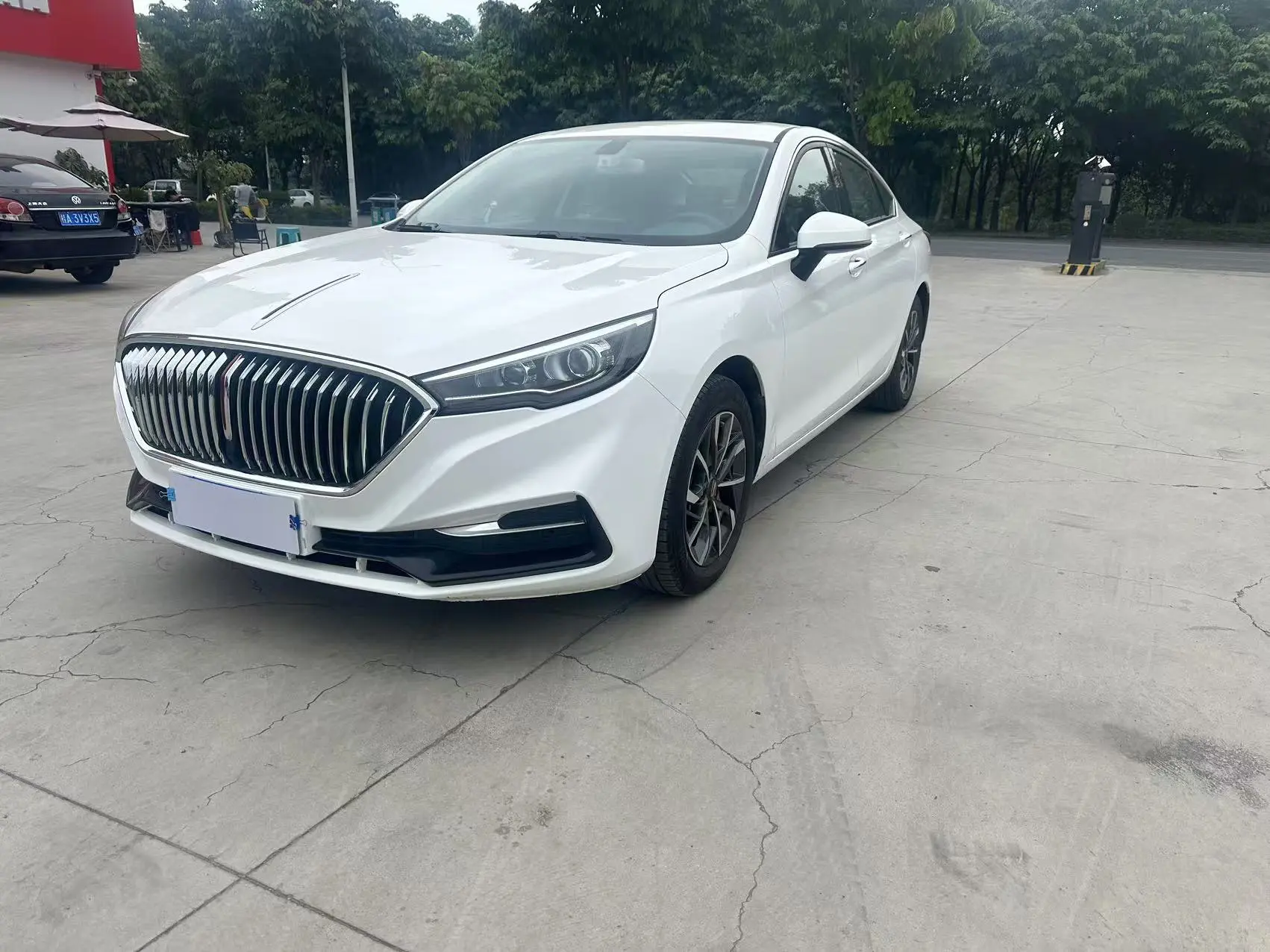 Hongqi H5 classic  из Китая
