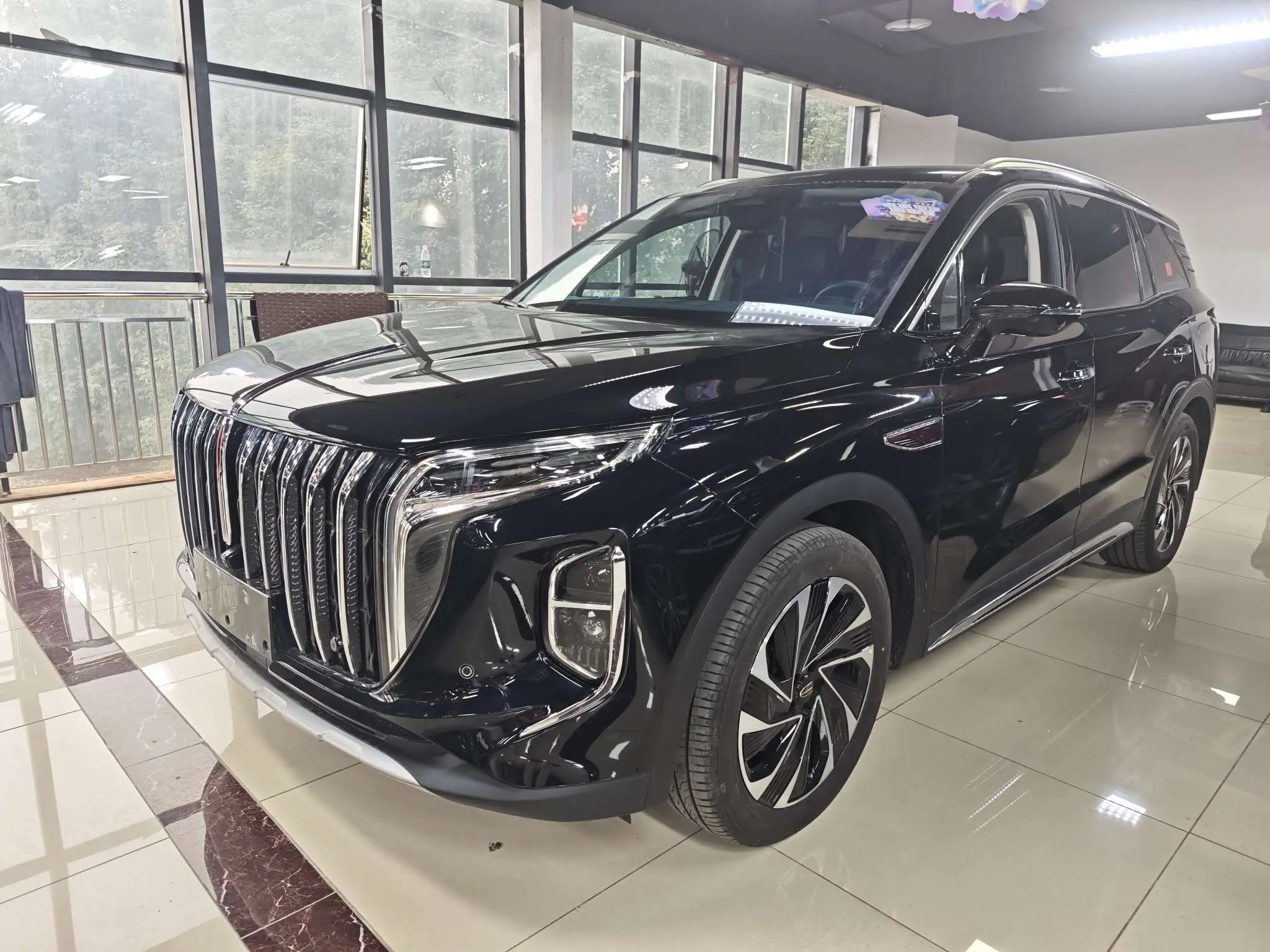 Hongqi HS7 PHEV  из Китая