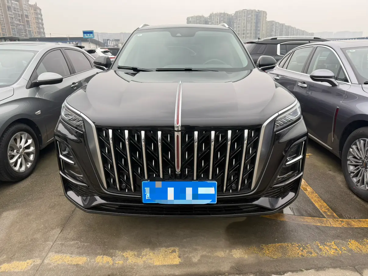 Hongqi HS5  из Китая