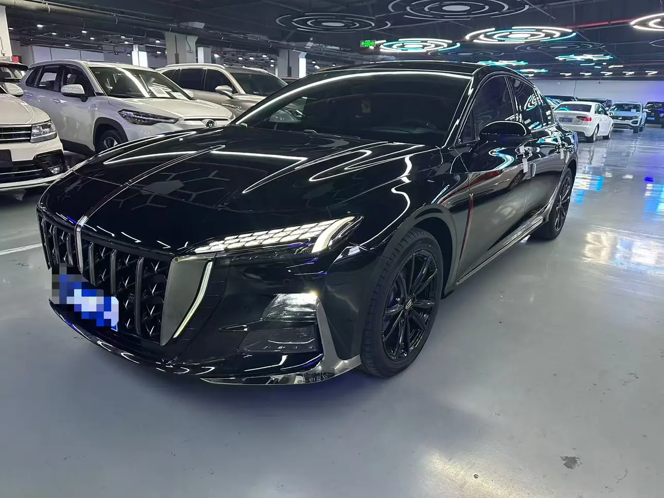 Hongqi H6  из Китая