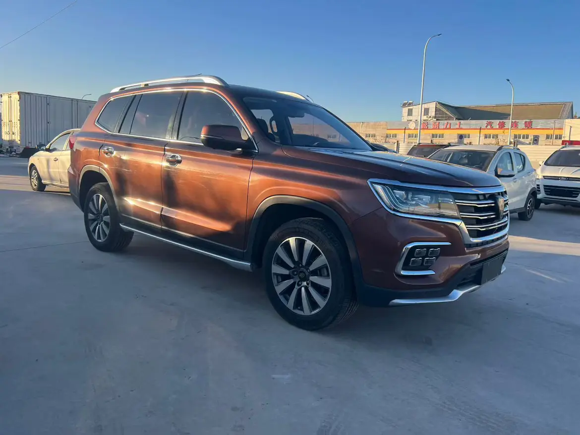 Roewe RX8  из Китая