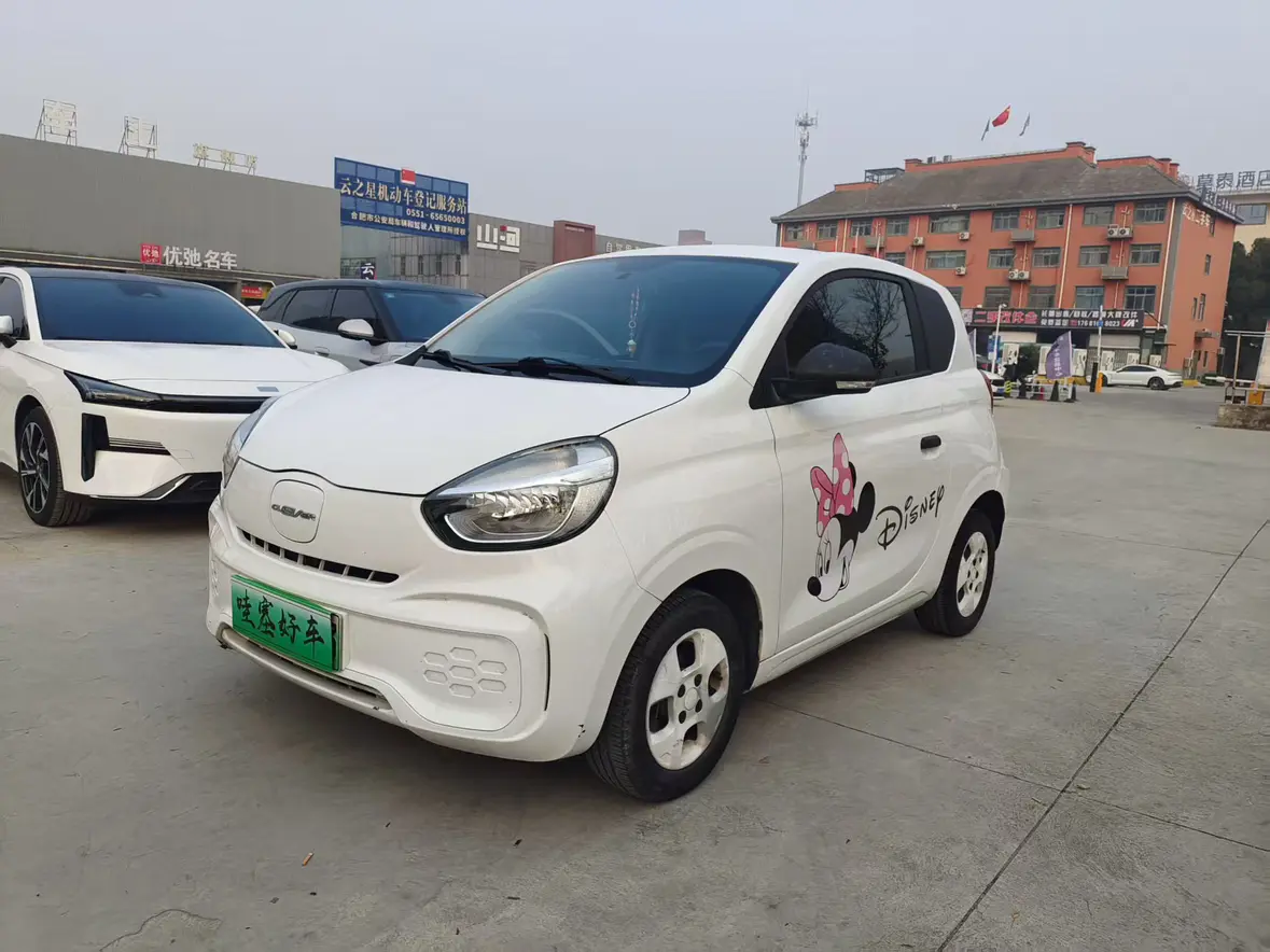 Roewe CLEVER  из Китая