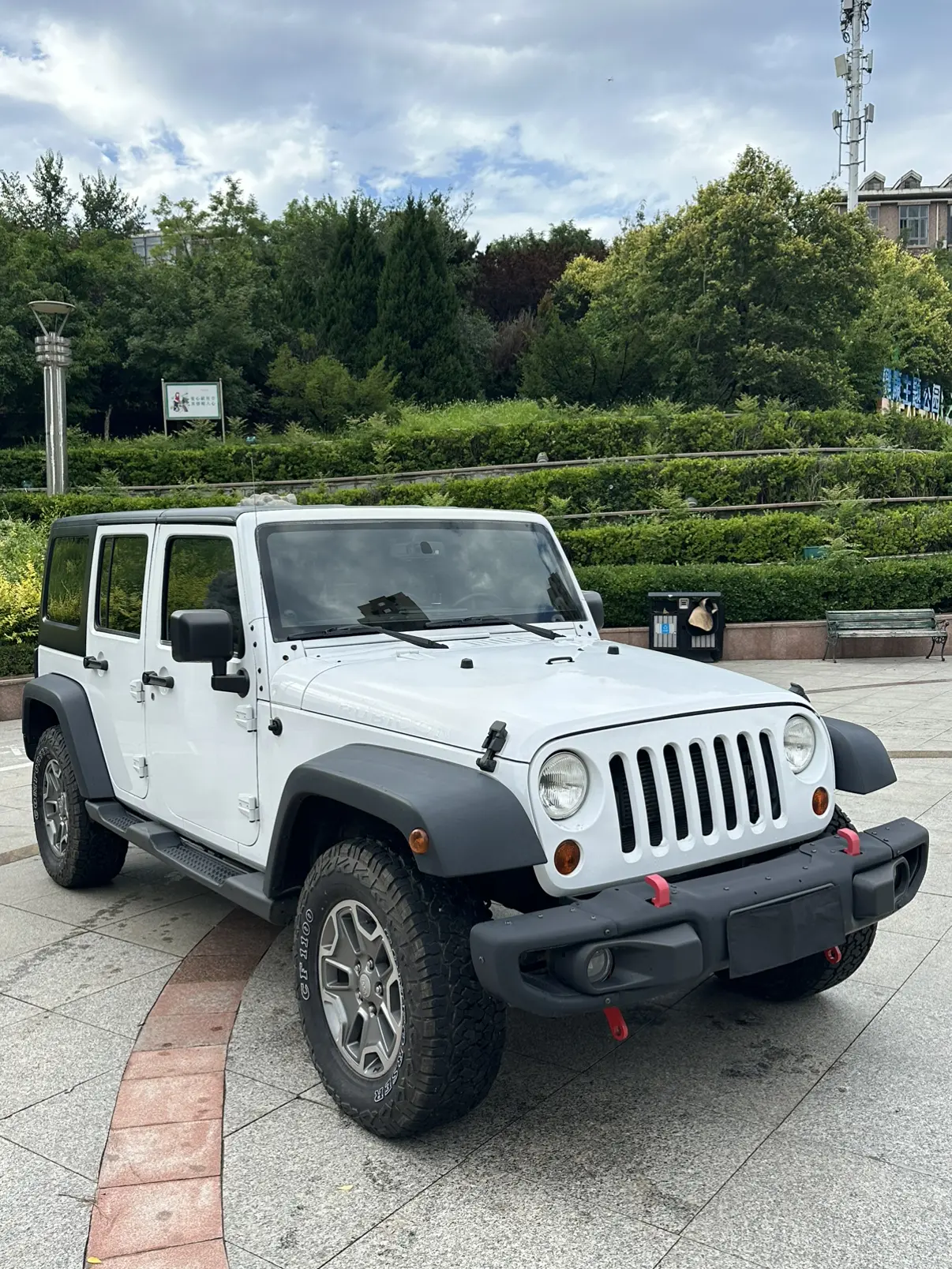 Jeep Wrangler  из Китая