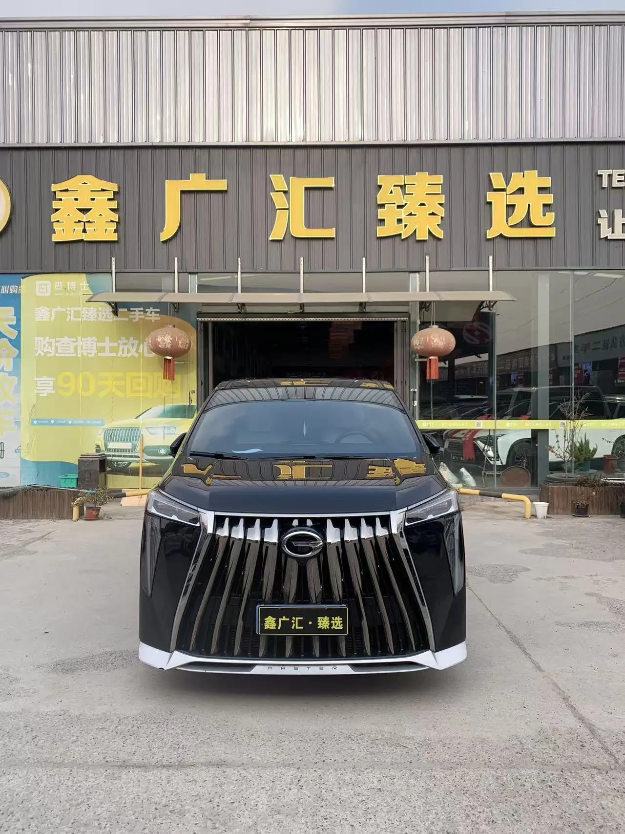 GAC Trumpchi M8  из Китая