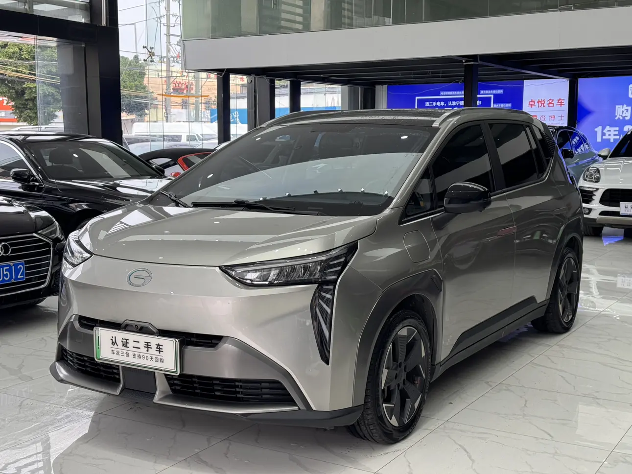 AION Y  из Китая