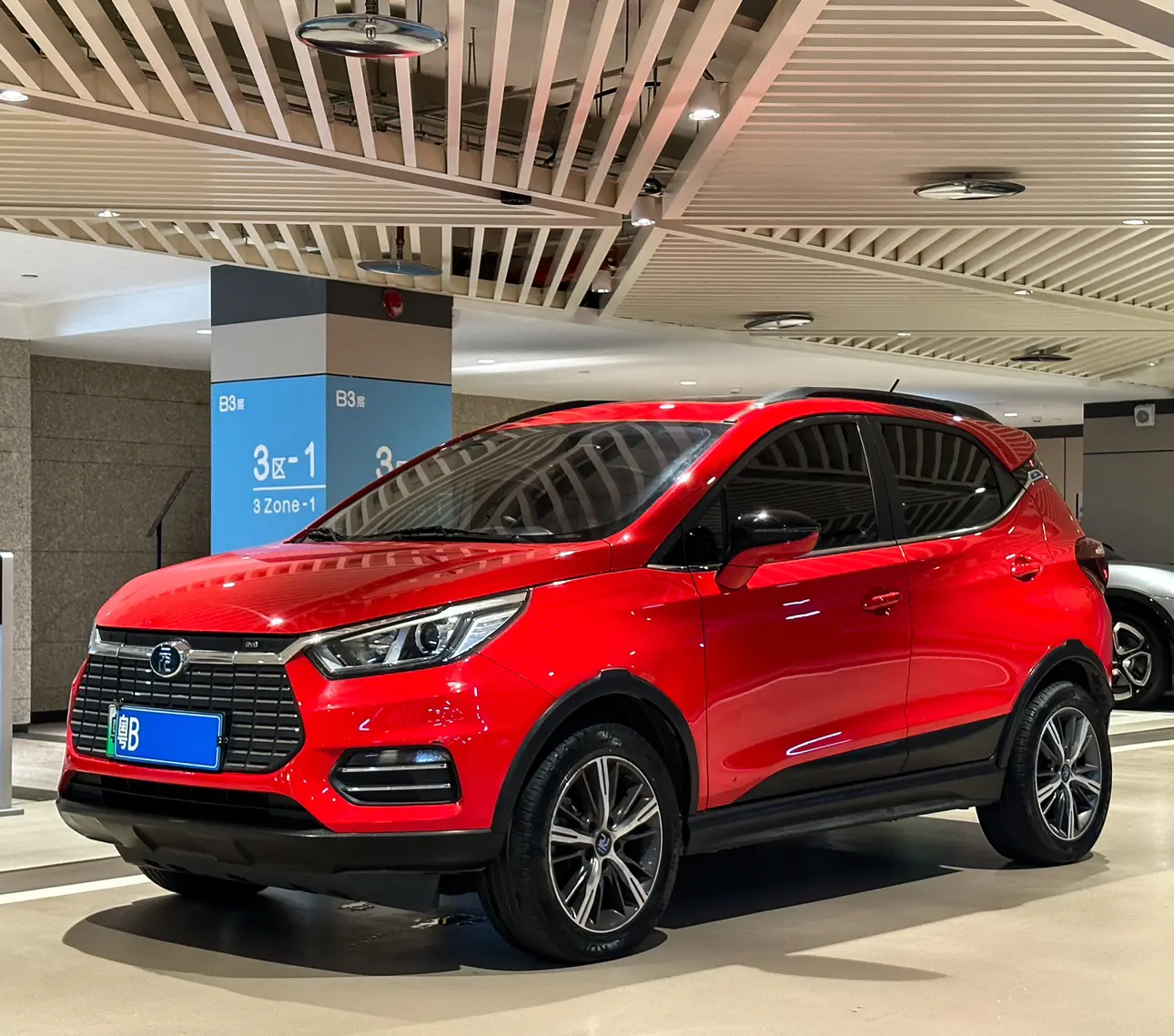 BYD Yuan EV  из Китая