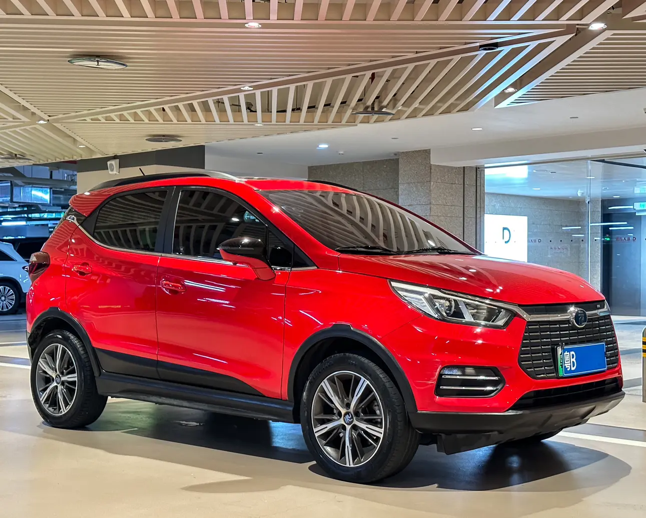 BYD Yuan EV  из Китая