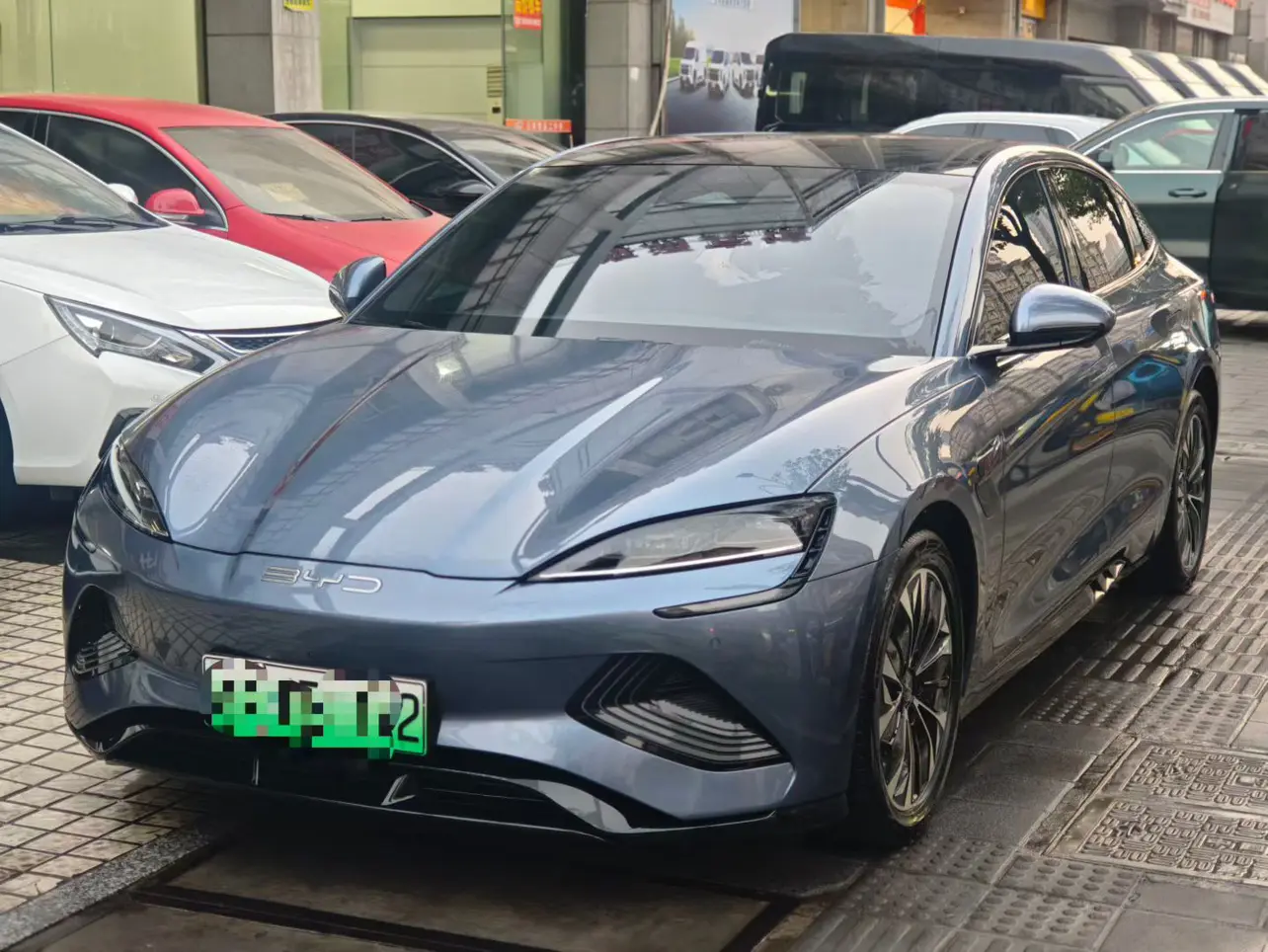 BYD Seal  из Китая