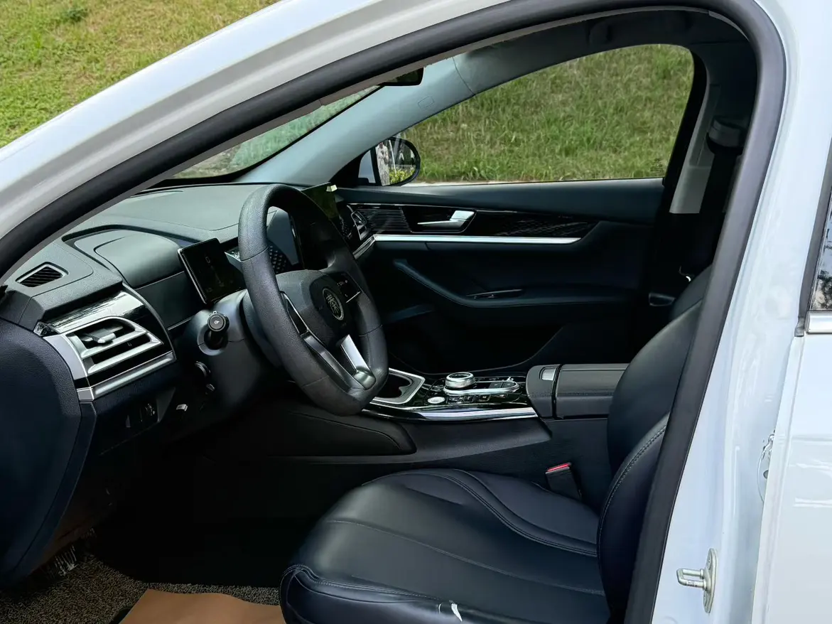 BYD Qin PLUS EV  из Китая