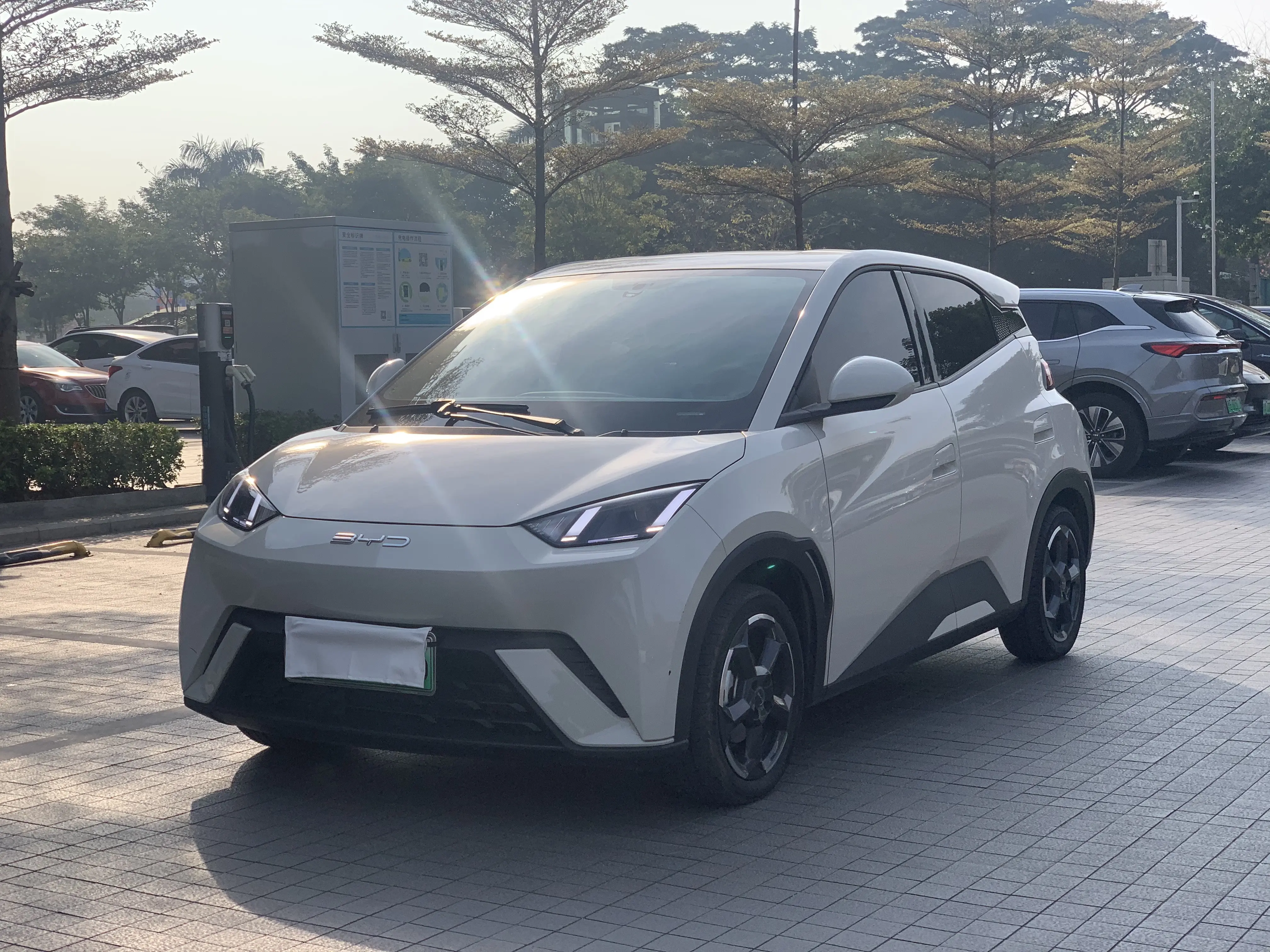 BYD Seagull  из Китая