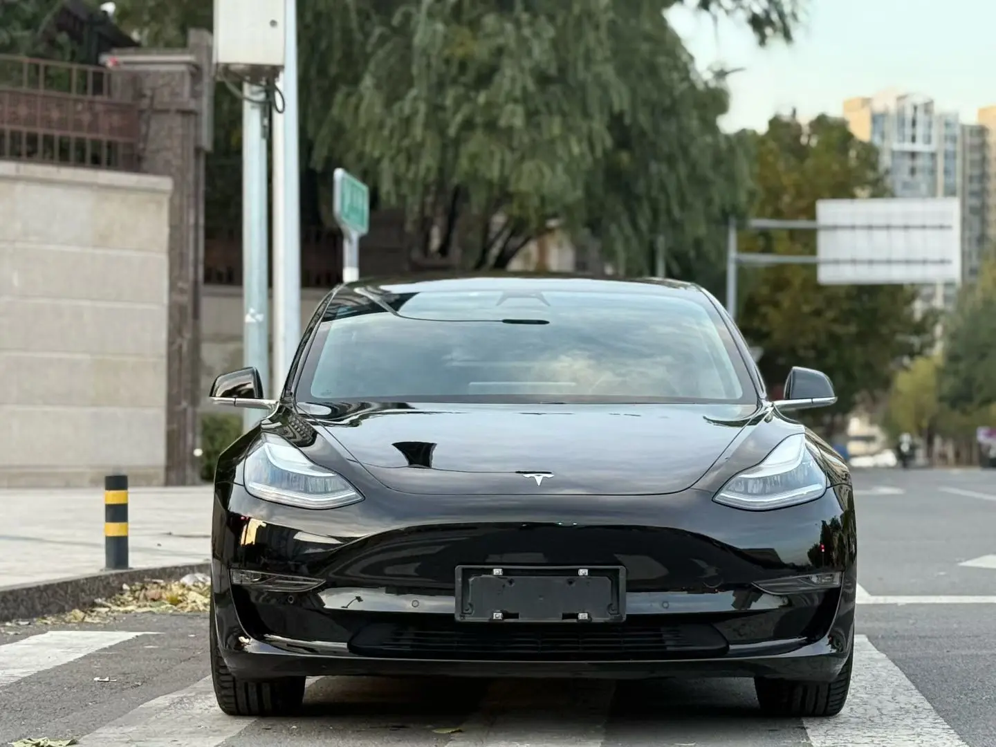 Tesla Model 3  из Китая